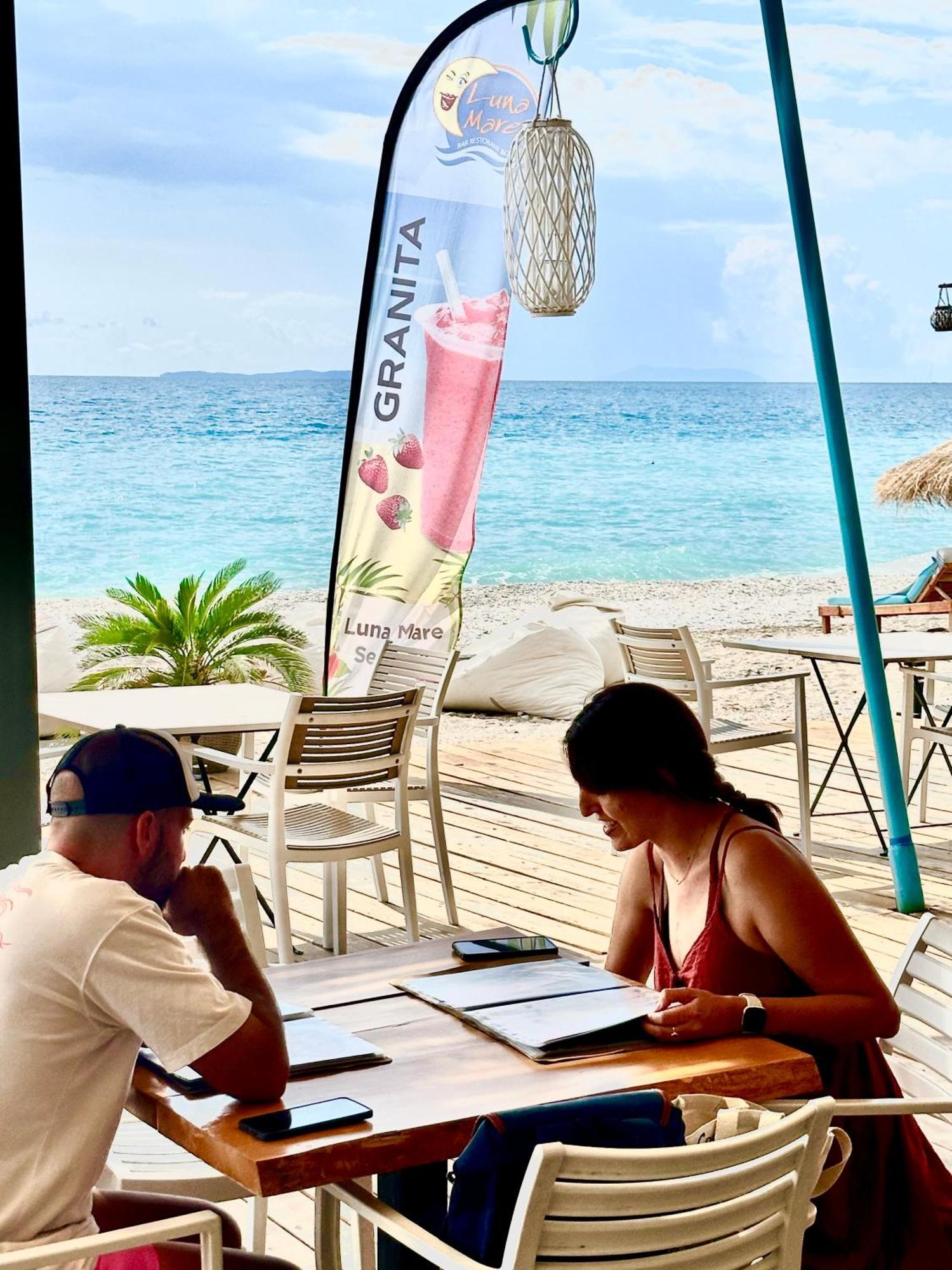 Luna Mare Boutique Seaside Borsh Buitenkant foto